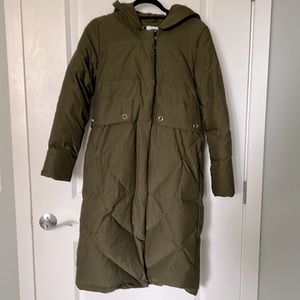 Very durable down jacket